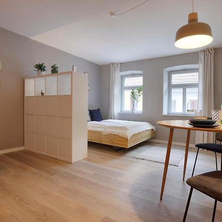 Homie Stay Julius Apartments - อิปโฮเฟิน ภายนอก รูปภาพ