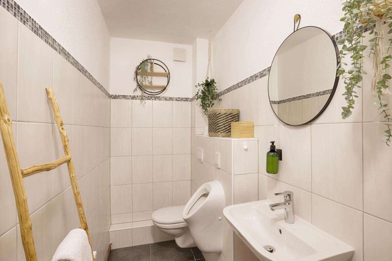 Homie Stay Julius Apartments - อิปโฮเฟิน ภายนอก รูปภาพ