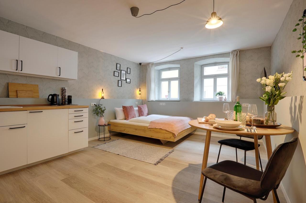 Homie Stay Julius Apartments - อิปโฮเฟิน ภายนอก รูปภาพ